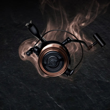 OMC Black Pearl Big Pit Fishing Reel