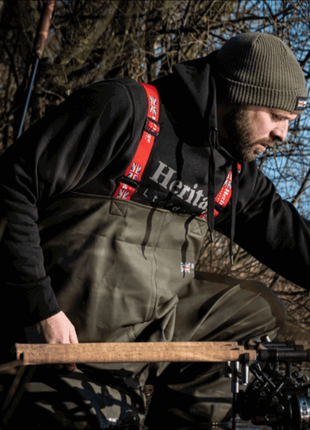Heritage Waders MK2 All Sizes | RG Baits | Ltd Edition Red Strap Waders for Only £89.99