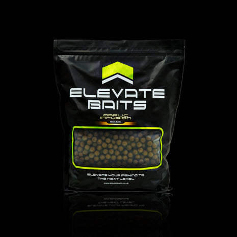 Elevate Baits Garlic Infusion Boilies 1kg by Billing Tackle
