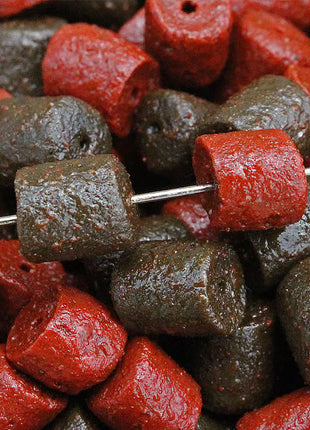 Dynamite Pre-Drilled Hook Pellets (8mm) by Billing Tackle