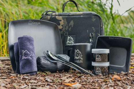 Carplife Eclipse Camo Luxury Dining Set - 2 person