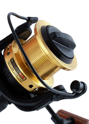 Sonik XTractor 5000GS Gold Spool by Billing Tackle
