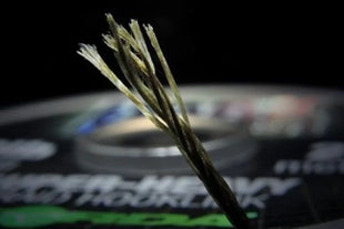 Korda Dark Matter Supercrush-Heavy Braided Hooklink (13kg / 20m) by Billing Tackle